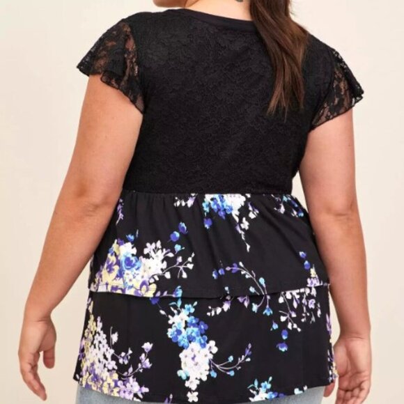 616-35 Torrid Super soft Black lace floral tiered babydoll top Size 2 16/18 - Picture 4 of 11